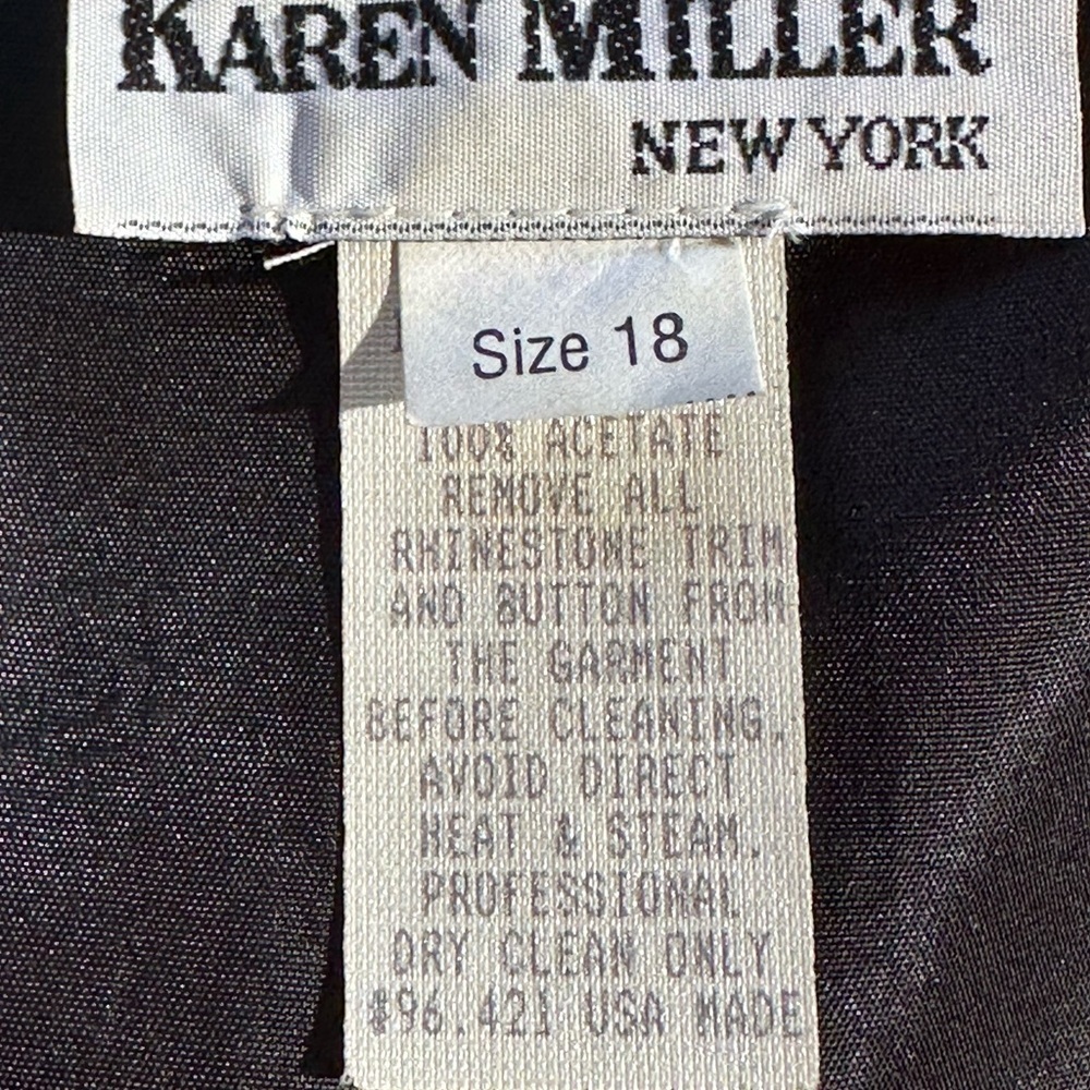 Chic Black Women's Maxi Dress with Jacket - Picture 6 of 15